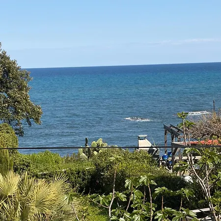Maison A 20 Metres De La - Piscine * Linguizzetta