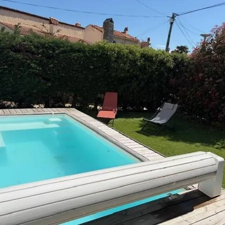 Maison A 20 Metres De La - Piscine Casa de Férias