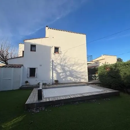 Maison A 20 Metres De La - Piscine