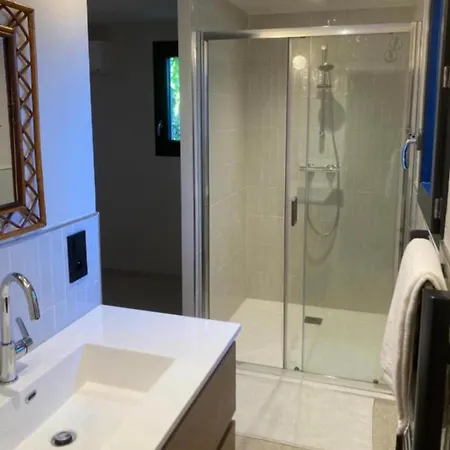 Maison A 20 Metres De La - Piscine Casa de Férias Linguizzetta