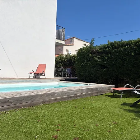 Maison A 20 Metres De La - Piscine