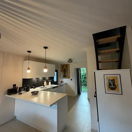 Maison A 20 Metres De La - Piscine Casa vacanze *
